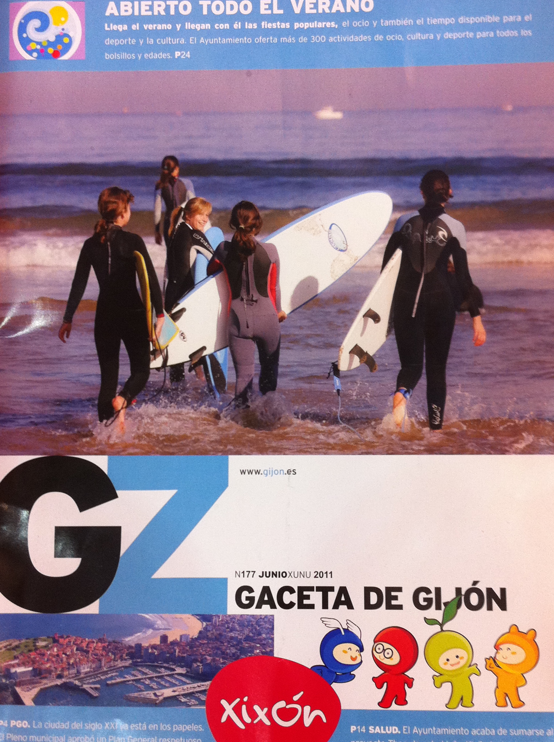 Portada de La Gaceta de Gijón del mes de junio de 2011